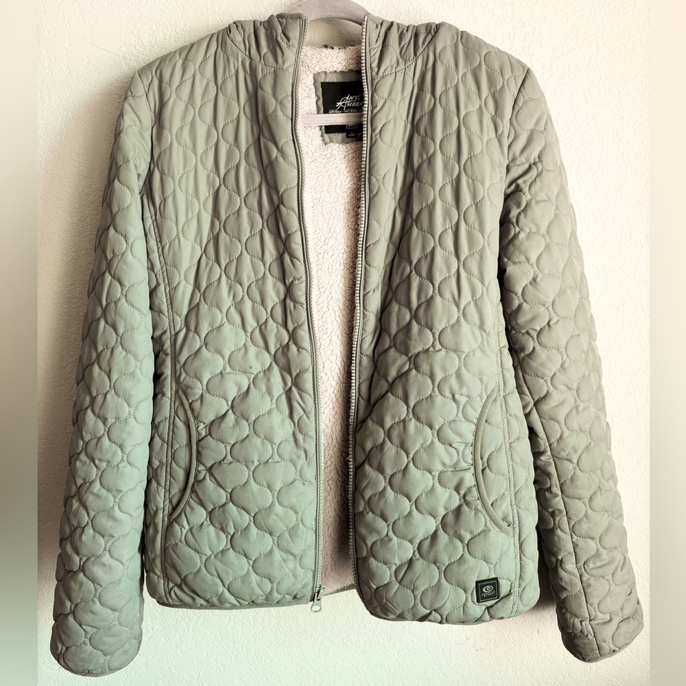 Women’s Rip Curl Anti Series Jacket w/ Hood, Sage Green Quilted, Lined, Sz. Sm.